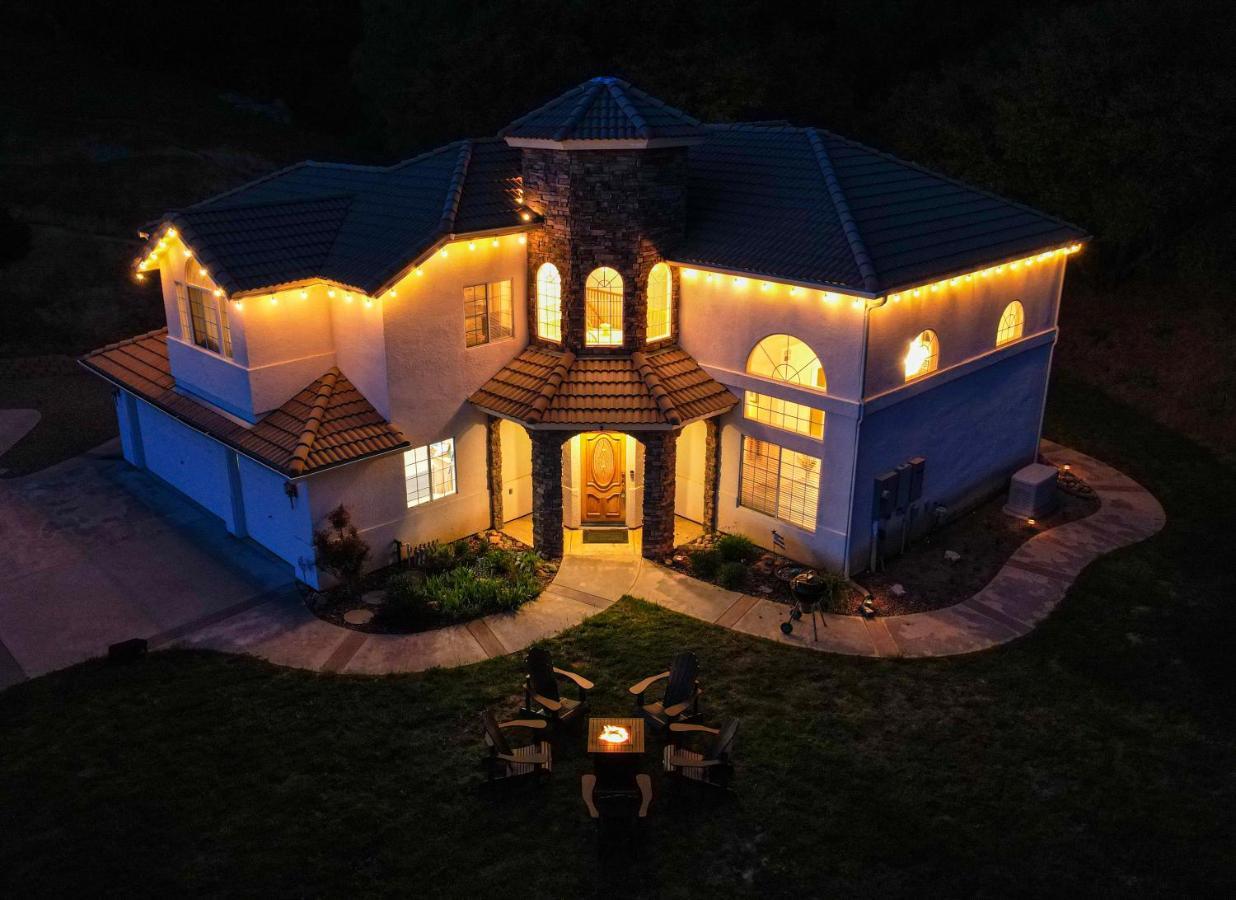 فيلا Mountain Majesty With Hot Tub, Pool Table, Generator, Ev Hookup آوكهيرست المظهر الخارجي الصورة